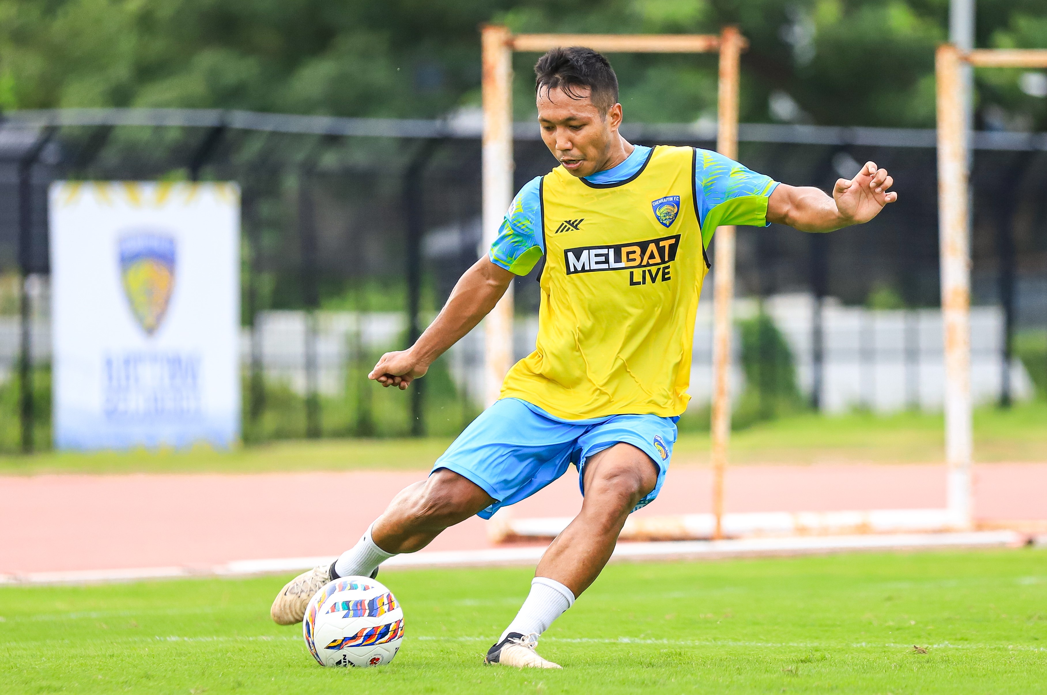 Chennaiyin FC Boost Backline by Signing Experienced Defender Laldinliana Renthlei