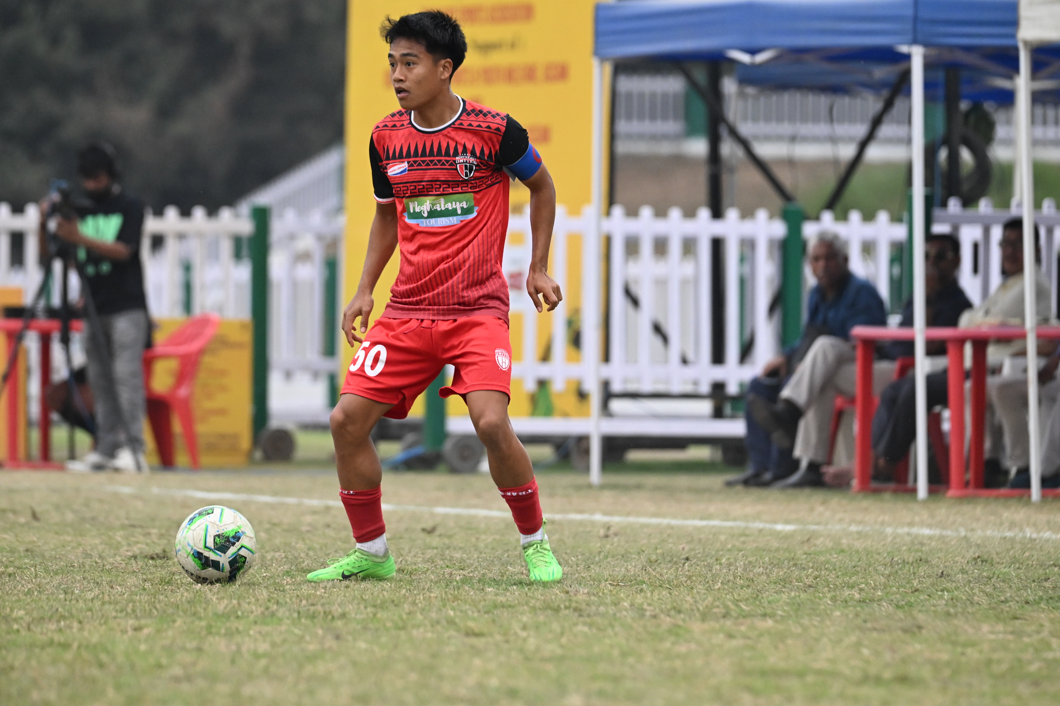 ISL 2025-26: Midfielder Fredy Chawngthansanga commits future to NorthEast United FC till 2027