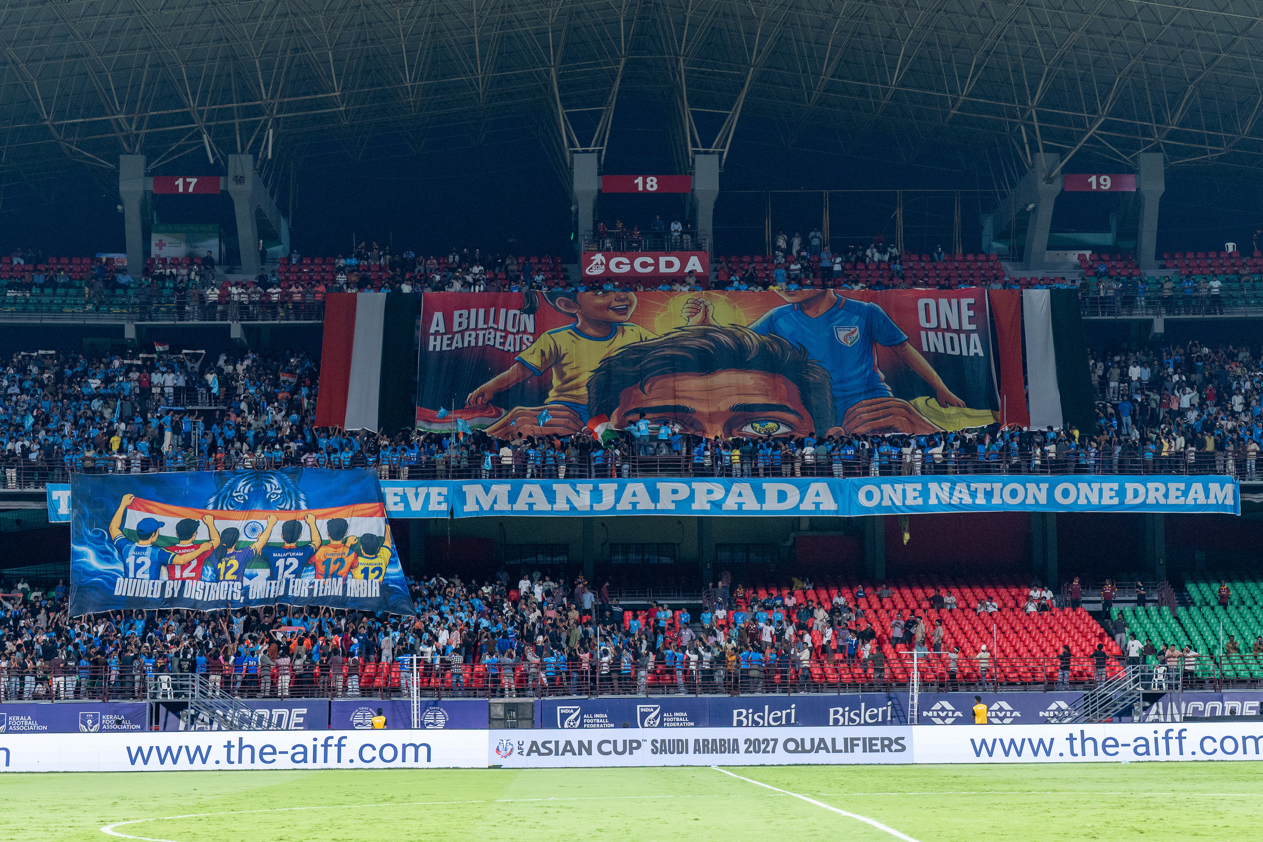 Yellow and Silent: Kerala Blasters’ Muted Response to India’s Kochi Night Draws Fan Fury